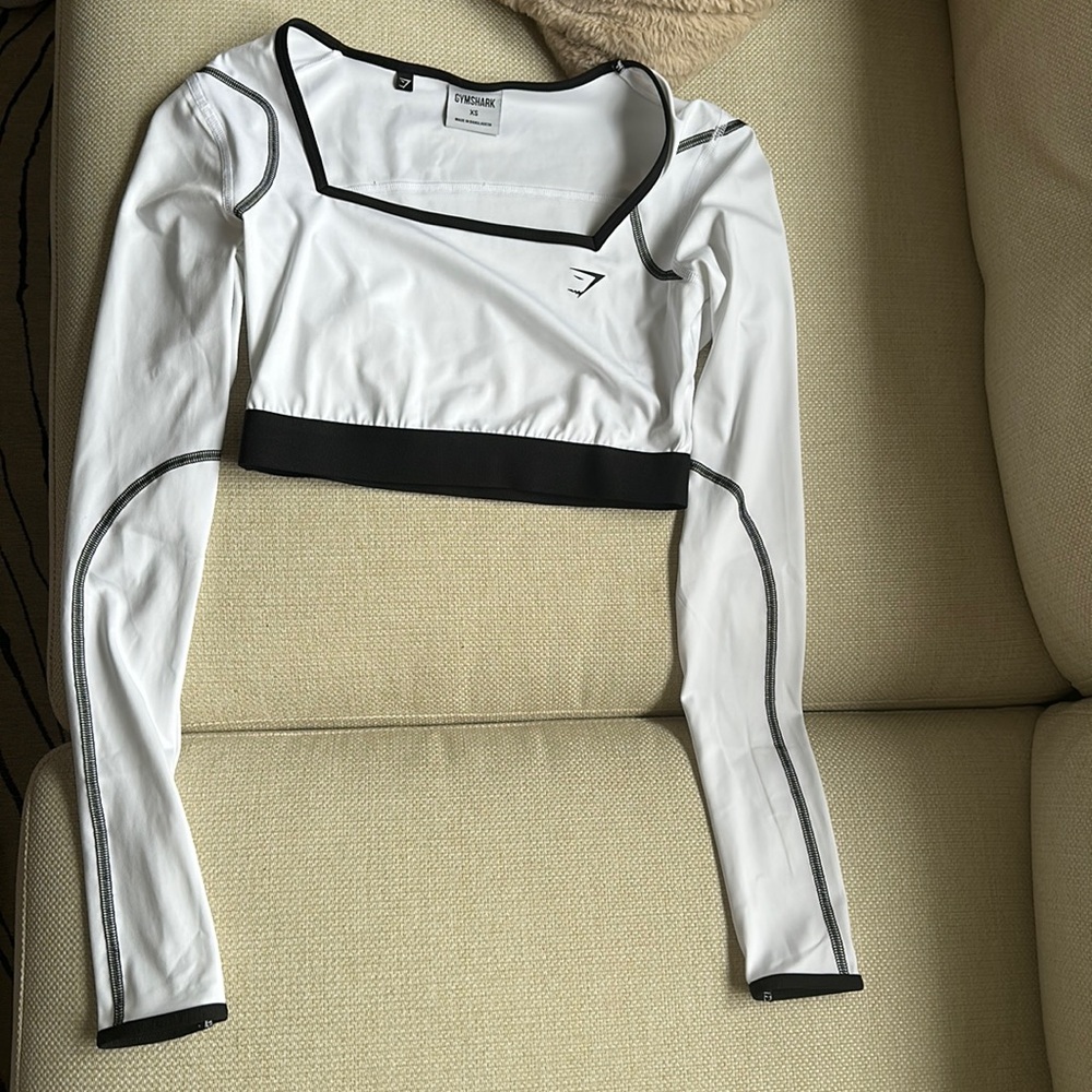 Gymshark long sleeve never been worn